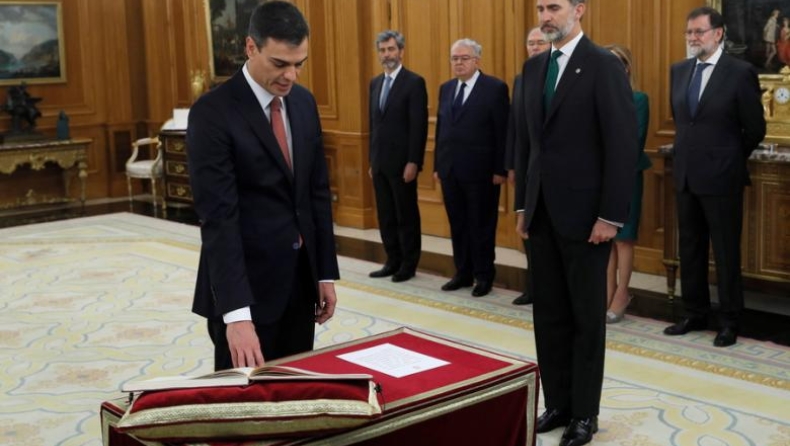 Ορκίστηκε ο νέος Ισπανός πρωθυπουργός (pics)