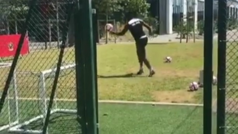 Ο Μπαλοτέλι προκάλεσε Ζλάταν, Νεϊμάρ, Μπαπέ (vid)