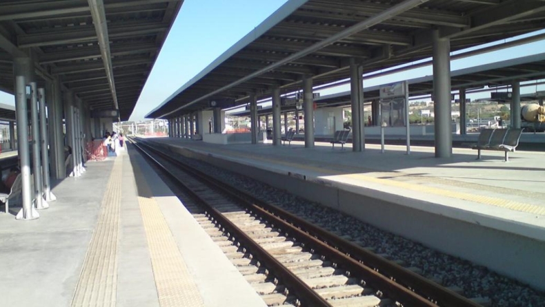 Χωρίς πρωινά δρομολόγια ο προαστιακός