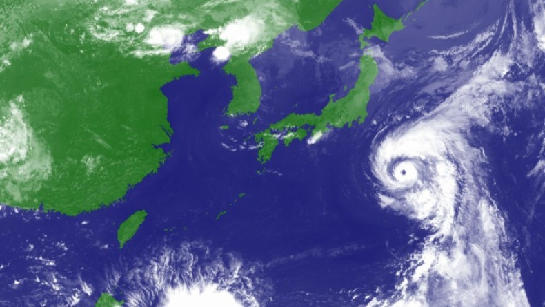 Ισχυρός τυφώνας κατευθύνεται στις ανατολικές ακτές της Ιαπωνίας