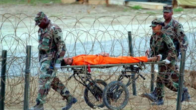 Ο Τραμπ «ανασταίνει» το Γκουαντάναμο