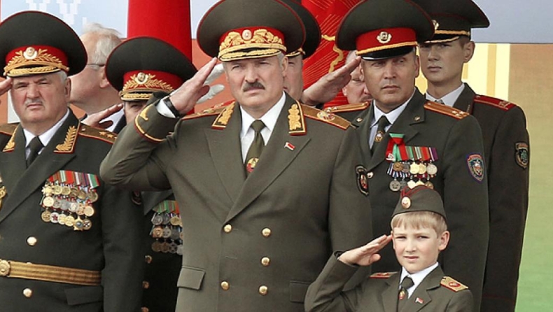 O πρόεδρος της Λευκορωσίας έδιωξε από την κυβέρνηση τον πρωθυπουργό κι έξι υπουργούς