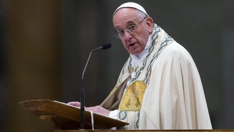Πάπας Φραγκίσκος: Ντροπή κι οδύνη για τα εγκλήματα των καθολικών ιερέων στην Ιρλανδία