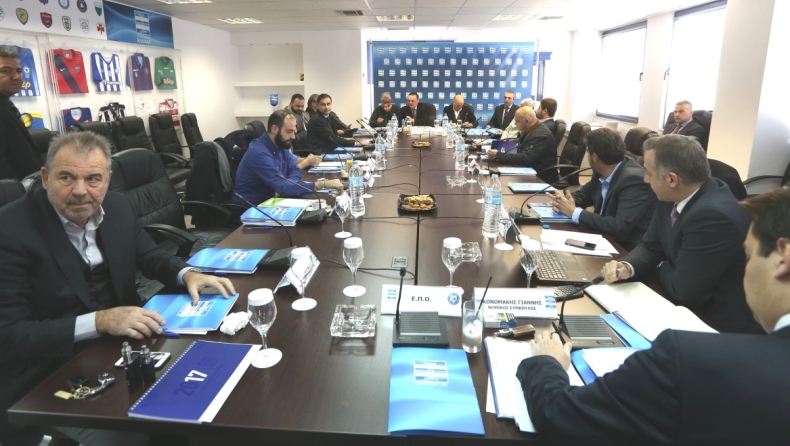 Με... σύννεφα οι υπογραφές για την προκήρυξη