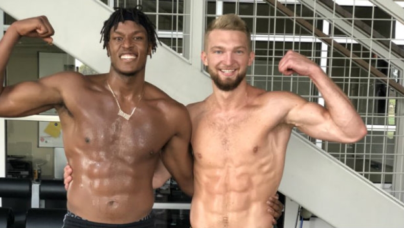 Επίδειξη... κοιλιακών από Τέρνερ και Σαμπόνις! (pics)