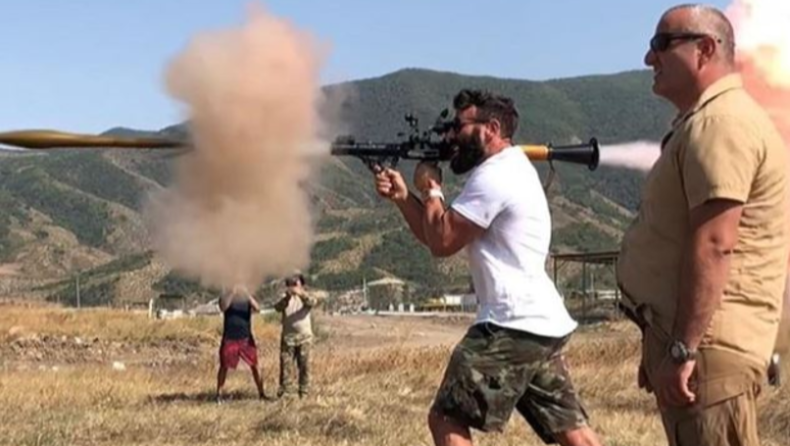 Δείτε γιατί πήραν... φαντάρο τον Dan Bilzerian στην Αρμενία