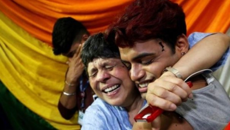 Μετά από 185 χρόνια καταργήθηκε ο νόμος κατά της ομοφυλοφιλίας στην Ινδία
