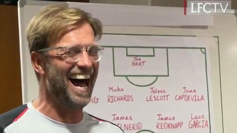 Ο Κλοπ μιλάει στ' αποδυτήρια και όλοι ξεκαρδίζονται! (vid)