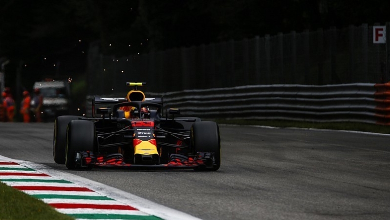 Φερστάπεν: «Ένα δευτερόλεπτο πίσω και με την αναβάθμιση»