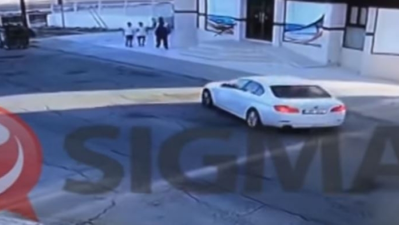 Η στιγμή που ο 35χρονος έχει απαγάγει τα δύο 11χρονα (vid)