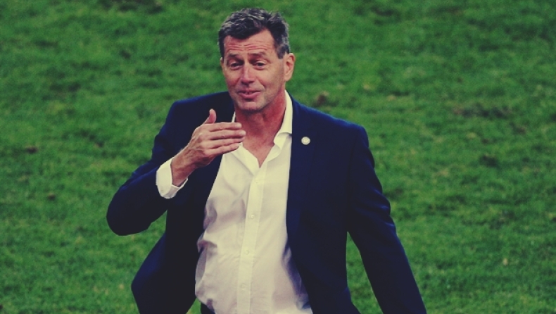 Δεν είναι πρόβλημα των παικτών, πρόβλημα του Σκίμπε είναι...