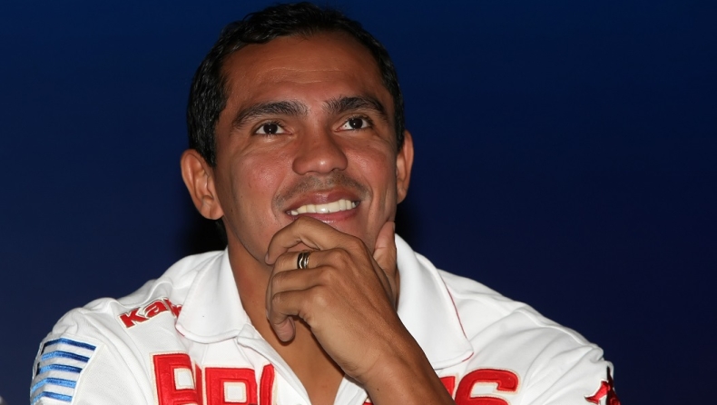 Στηρίζει τον ακροδεξιό υποψήφιο Πρόεδρο και ο Ζιοβάνι! (pics)