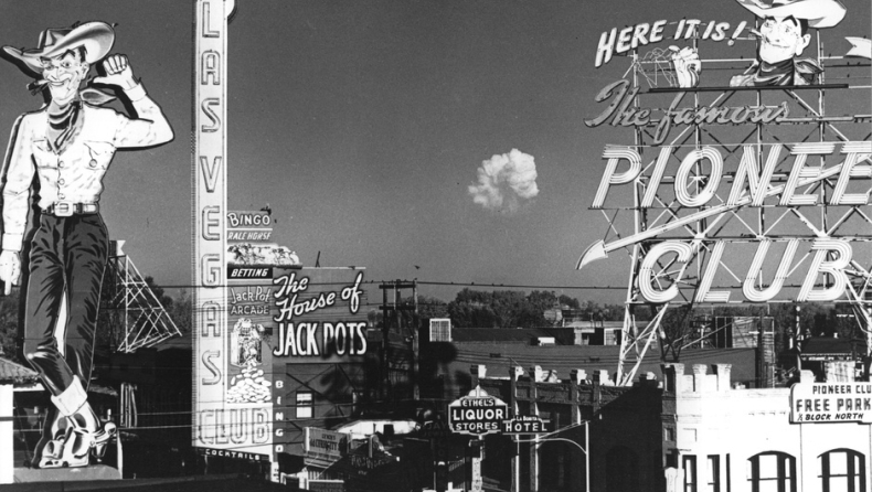 Όταν οι ατομικές βόμβες ηταν το αξιοθέατο του Las Vegas (pics)