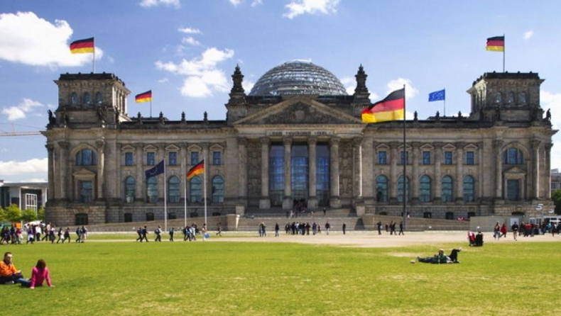 Γερμανικό "Nein" στην φημολογία για τις πολεμικές αποζημιώσεις