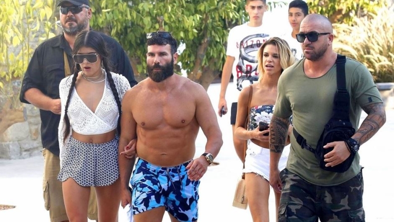 Ο Dan Bilzerian είδε το McGregor-Νurmagomedov όπως μόνο αυτός ξέρει (pic & vid)