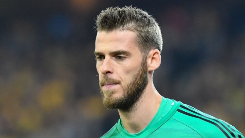 H Παρί Σεν Ζερμέν παρακολουθεί την περίπτωση του Ντε Χέα