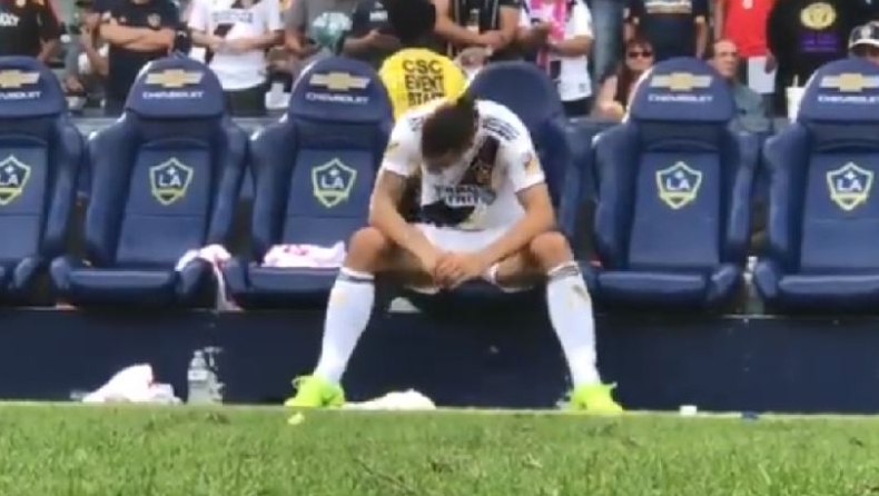 Μεγάλος... ηθοποιός ο Ζλάταν που το «έπαιζε» απογοητευμένος στην κάμερα (vid)