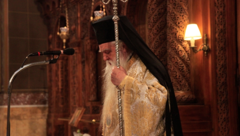 Αμβρόσιος κατά της συμφωνίας Τσίπρα-Ιερώνυμου: «Αίσχος, Κύριε Πρωθυπουργέ, ξεσηκωθείτε!»