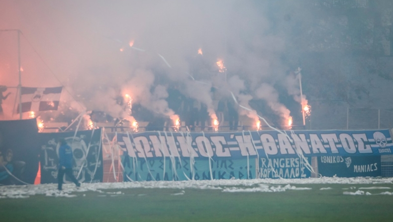 Καυτή ατμόσφαιρα στη Νεάπολη (pics)