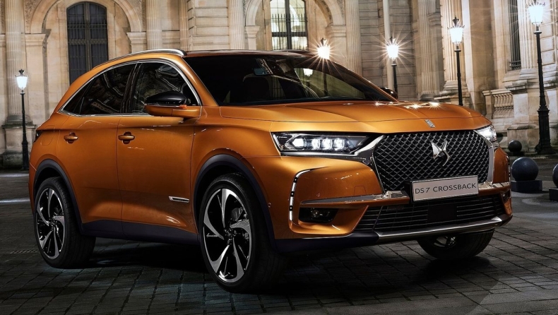 O Αντώνης Ρέμος πρώτος πελάτης της DS7 Crossback στην Ελλάδα