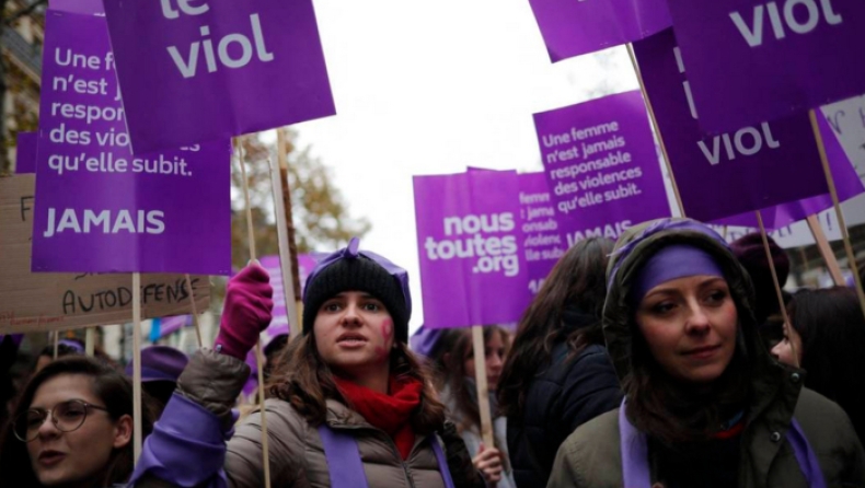 Χιλιάδες διαδηλωτές σε Γαλλία κι Ιταλία εναντίον της σεξιστικής και σεξουαλικής βίας