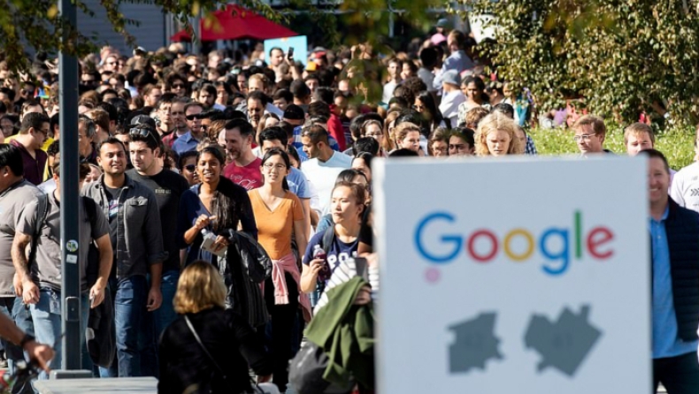 Χιλιάδες εργαζόμενοι της Google εναντίον της στάσης της εταιρείας σε κρούσματα σεξουαλικής παρενόχλησης (pics & vids)