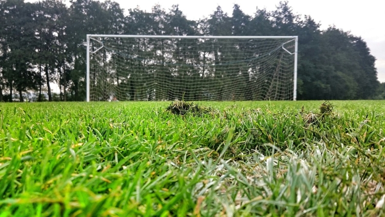 Ερασιτεχνική ομάδα «πέθανε» τον ποδοσφαιριστή της κι αυτός ήταν στην πατρίδα του!