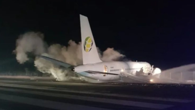 Έξι τραυματίες από αναγκαστική προσγείωση αεροσκάφους στην Γουιάνα (pics & vid)