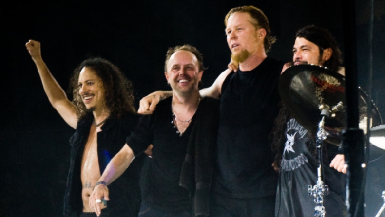 Δωρεά 100.000 δολαρίων από τους Metallica στους πυρόπληκτους της Καλιφόρνια (pics)
