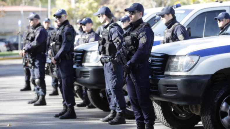 Ανταλλαγή πυρών μεταξύ αστυνομικών κι ένοπλων διακινητών ναρκωτικών: Ένας νεκρός κι ένας τραυματίας