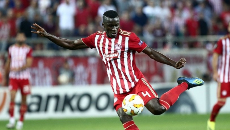 Καμαρά στα χαφ και Ομάρ ως εξτρέμ στην 11αδα του Ολυμπιακού