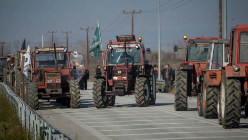 Στους δρόμους οι αγρότες: Ετοιμάζουν δυναμική συμμετοχή στα συλλαλητήρια (pics)