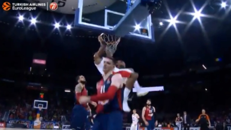 Κάρφωσε με δύναμη ο Χάινς (vid)