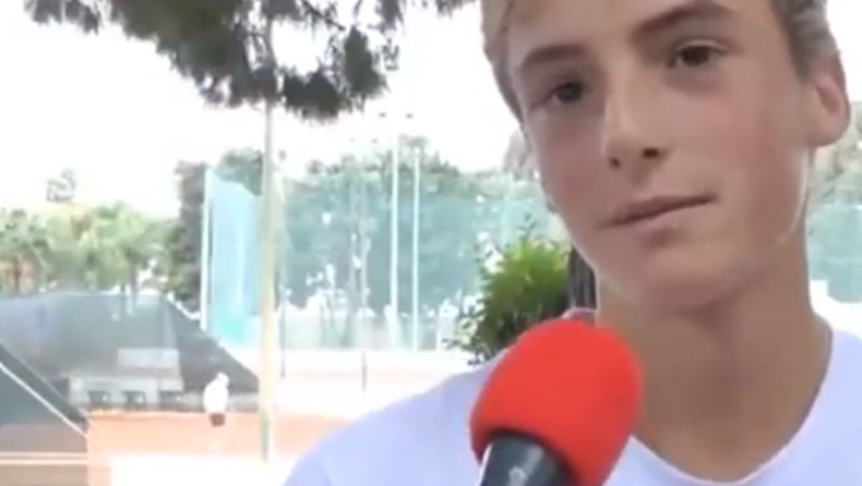 Οταν ο δεκάχρονος Τσιτσιπάς μιλούσε για το είδωλό του τον Φέντερερ! (vid)