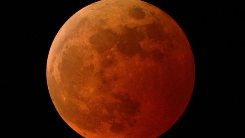 Η ολική έκλειψη Σελήνης θα συμπέσει με την πρώτη πανσέληνο του 2019 και με την Υπερ-Σελήνη