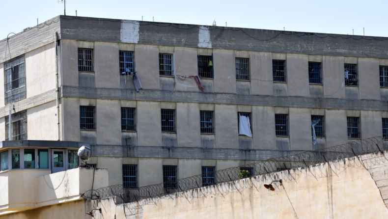 Αποδράσεις από ελληνικές φυλακές που έμειναν στην ιστορία! (pics & vids)