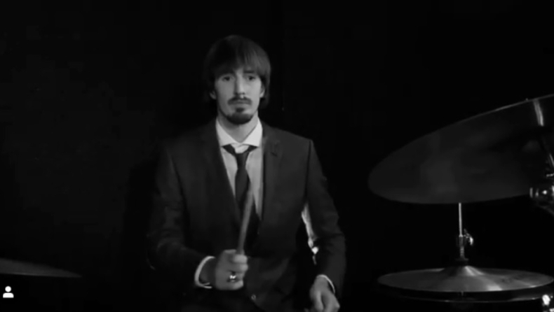 Ο Ντε Κολό έγινε Ρίνγκο Σταρ στο απίθανο video της ΤΣΣΚΑ για τους Beatles!