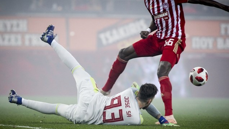 Λάθος ο Βούκοβιτς, λάθος και ο Σα στο γκολ της ΑΕΚ (pics)