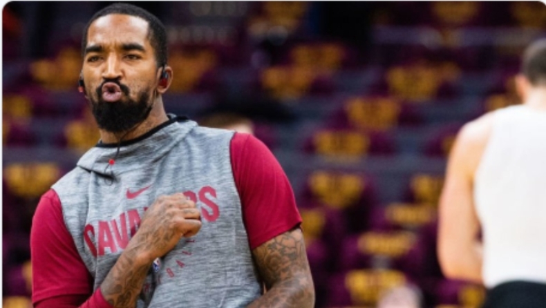 Μπακς: Ενδιαφέρονται για Τζέι Αρ Σμιθ!