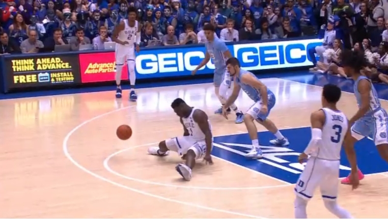 ΛεΜπρον και Ομπάμα στηρίζουν τον άτυχο Ουίλιαμσον! (pics & vid)