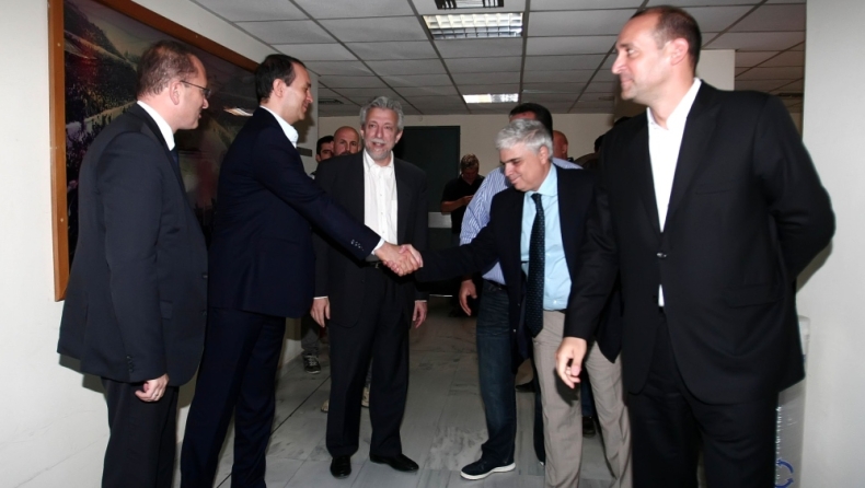 Ο Ολυμπιακός εμμένει σε ξένους διαιτητές, ο Παπαδόπουλος ζήτησε... Κινέζους!