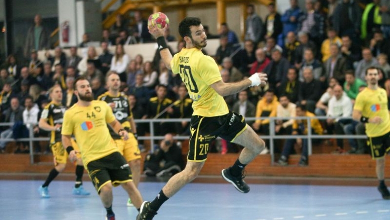 Ζωντανή παρά την ήττα στη Ρωσία η ΑΕΚ