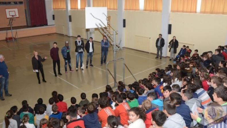 Επίσκεψη στο έκτο Δημοτικό η Λαμία (pics)