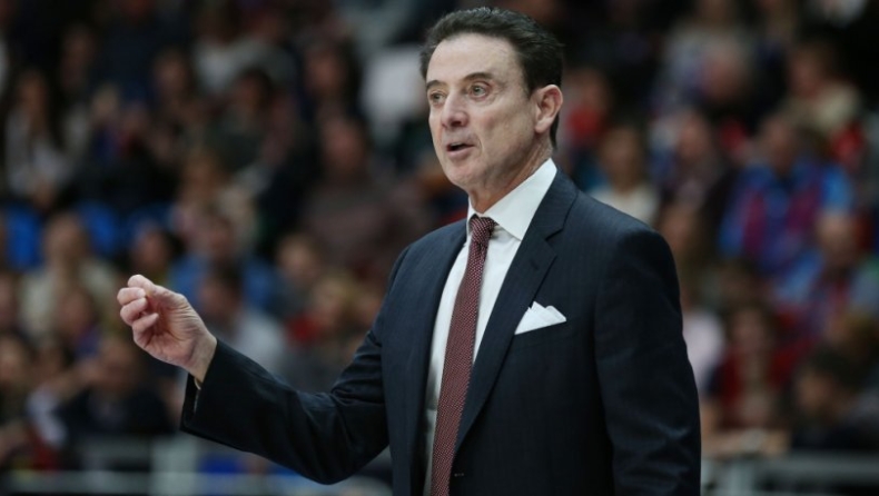 NCAA: Ο Πιτίνο προέβλεψε την πρόκριση του Virginia στο Final 4 (pic & vid)