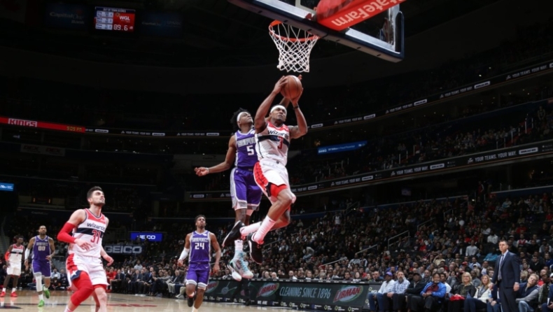 Ουίζαρντς - Κινγκς 121-115