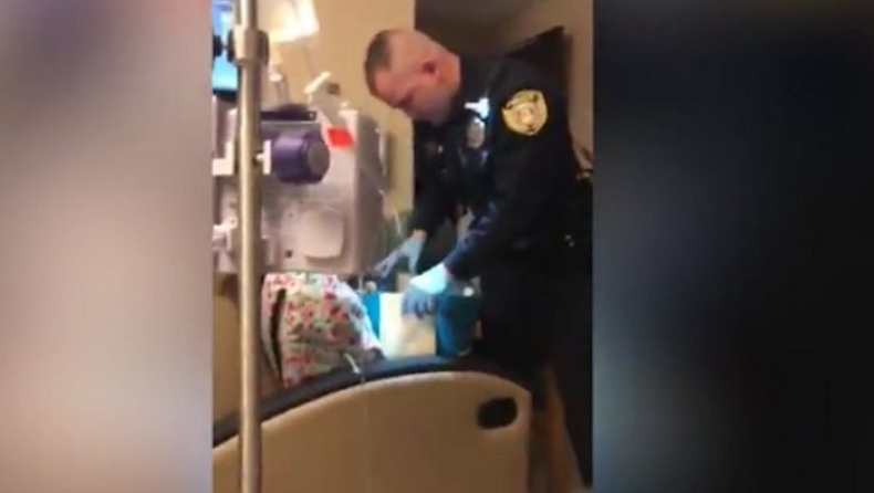 Αστυνομικοί κάνουν έφοδο σε δωμάτιο καρκινοπαθούς για να βρουν ιατρική κάνναβη (vid)
