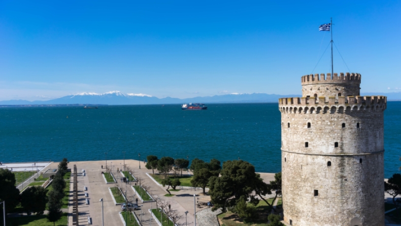 Θεσσαλονίκη: Ληστές προσπάθησαν ν' αρπάξουν βρέφος το μεσημέρι!