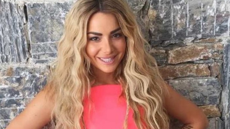 Η Ζόζεφιν πιο αποκαλυπτική από ποτέ... (pics)