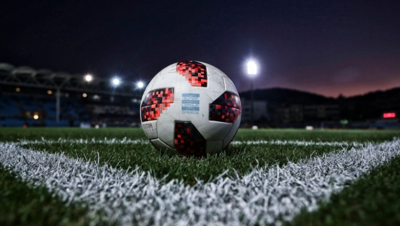 Το ελληνικό ποδόσφαιρο δίνει ξανά «πατήματα» στον Χούμπελ! (poll)