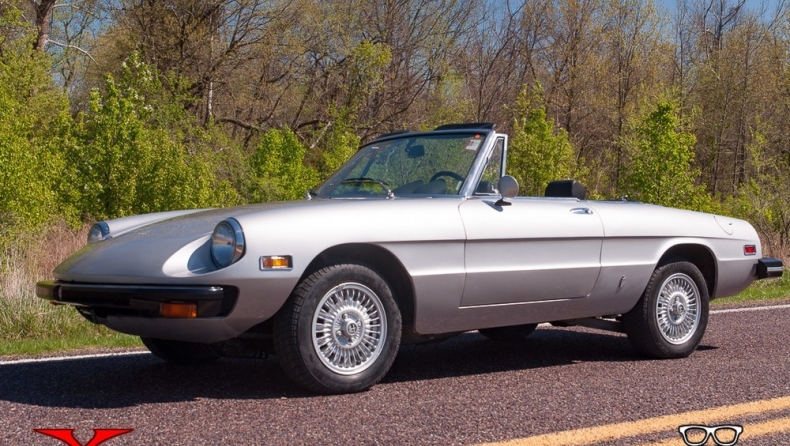 Πωλείται η Alfa Romeo Spider του Μοχάμεντ Άλι (pics & vid)